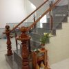 cầu thang kính cường lực