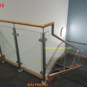 Cầu thang kính trụ tròn phi 38
