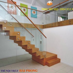 Cầu thang kính không trụ 05